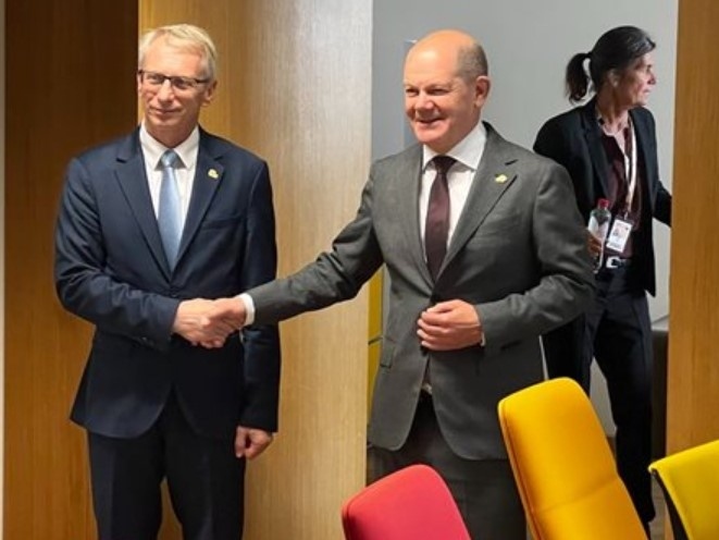 Денков се среща с Шолц в Берлин