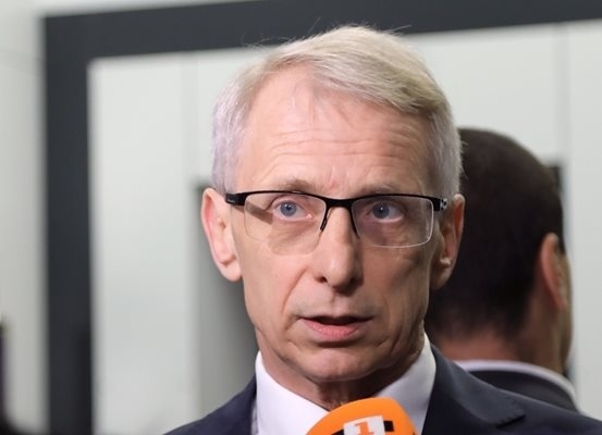 Денков ще се срещне с канцлера Олаф Шолц в Берлин