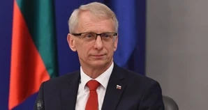 Денков: Пълно доверие имам единствено на съпругата си