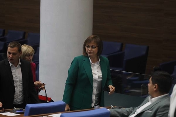 БСП реши: включва се във вота на недоверие срещу кабинета, внасят го днес