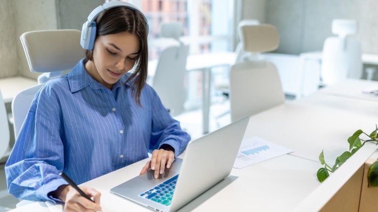 Близо половината работещи у нас искат 4-дневна работна седмица