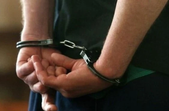 До 8 години затвор грозят Пуйката и Войника от Перник за автокражба