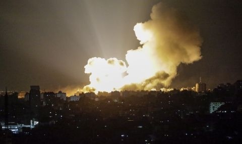Хамас съобщи за масиран ракетен удар срещу Тел Авив