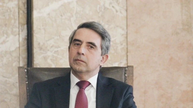 Плевнелиев разкритикува Румен Радев
