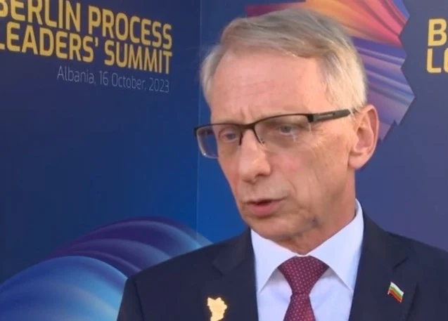 Денков: България има право да налага такса върху руския газ