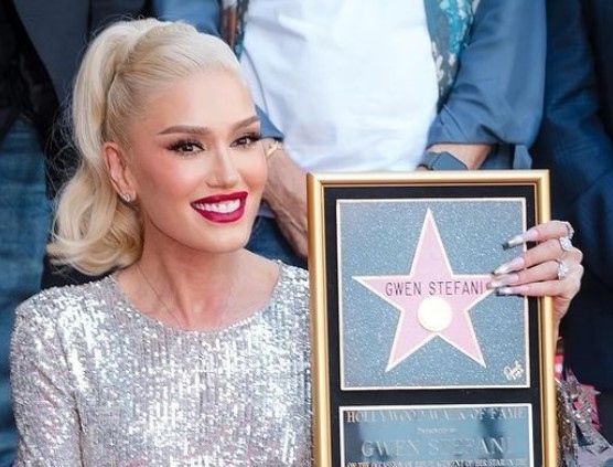 Гуен Стефани получи звезда на Алеята на славата в Холивуд