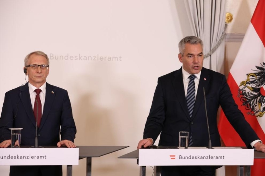 Австрийският канцлер: За нас в момента е немислимо да разширим Шенген, но това няма общо с България и Румъния