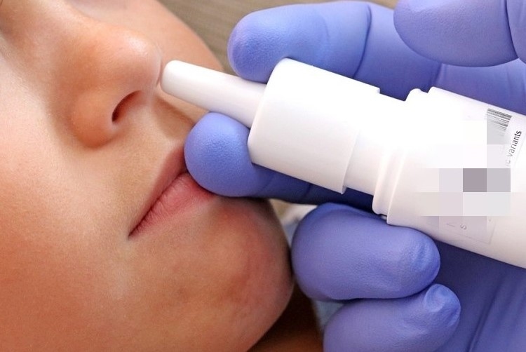 От утре в аптеките: Противогрипни ваксини, които се впръскват в носа
