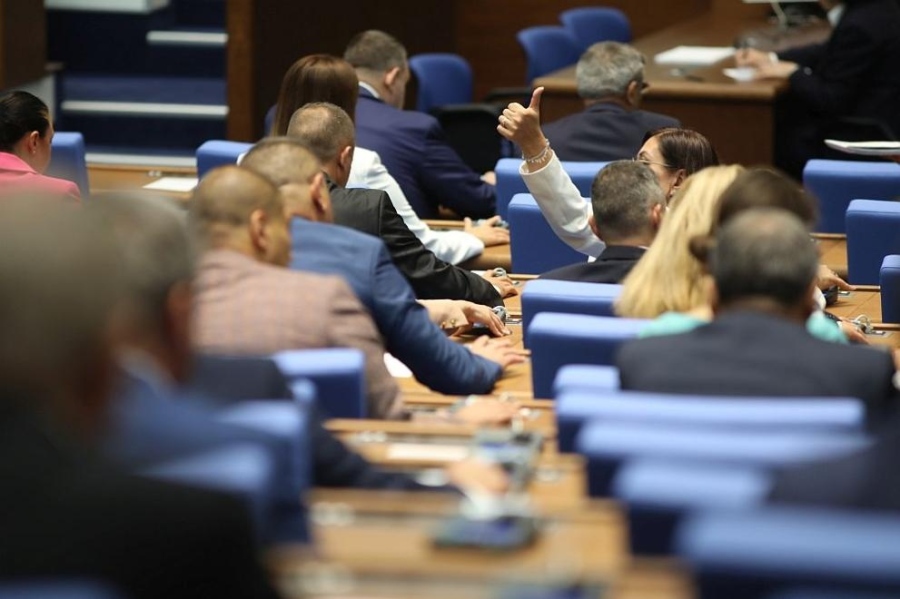 Извънреден Председателски съвет заради спешен доклад на ДАНС за машините за вота