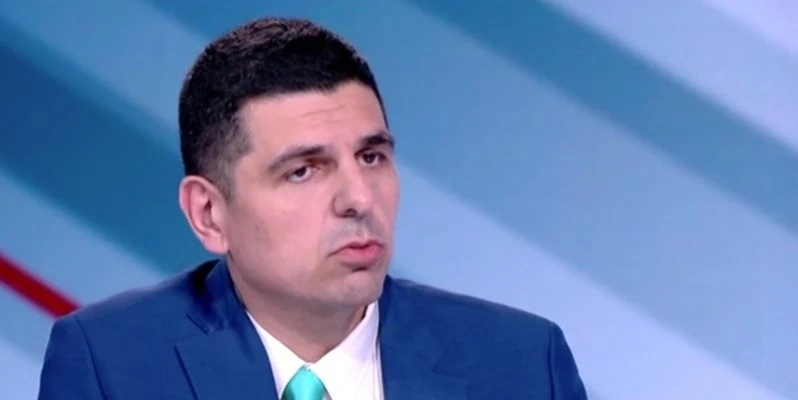 Ивайло Мирчев: Реалистичният срок за отпадане на дерогацията на Лукойл е до края на февруари