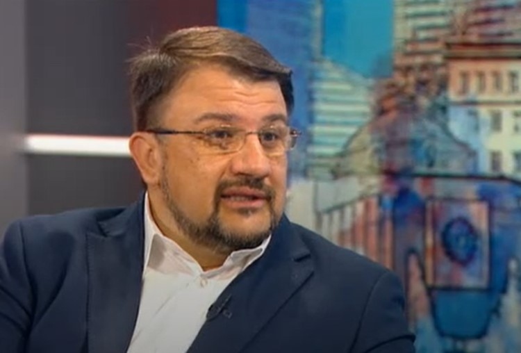 Настимир Ананиев: Борисов се опитва да потули бунт в ГЕРБ като говори за пари за общини