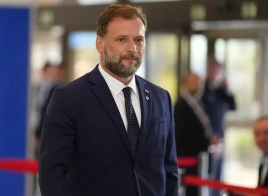 Хърватският министър на отбраната е уволнен, след като причинил катастрофа