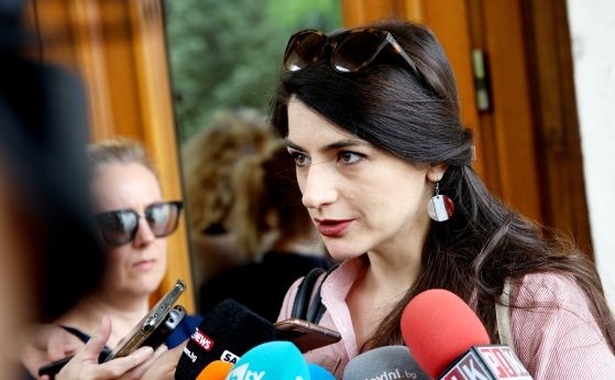 Лена Бориславова нападна ГЕРБ: Основната им цел е да блокират всичко