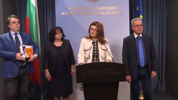 ГЕРБ-СДС, ДПС и ПП-ДБ се разбраха за дерогацията, бюджета и мнозинствата