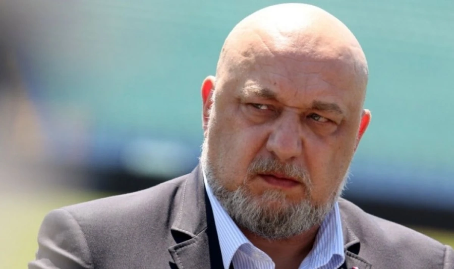 Кралев: Бербатов и Руди Гела ли стоят зад кървавия футболен погром в София!?
