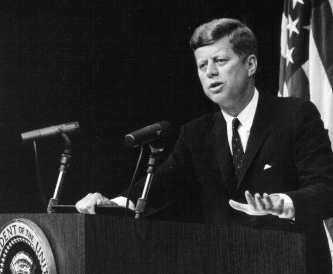 На 22 ноември 1963г. 35-ият президент на САЩ Джон Кенеди