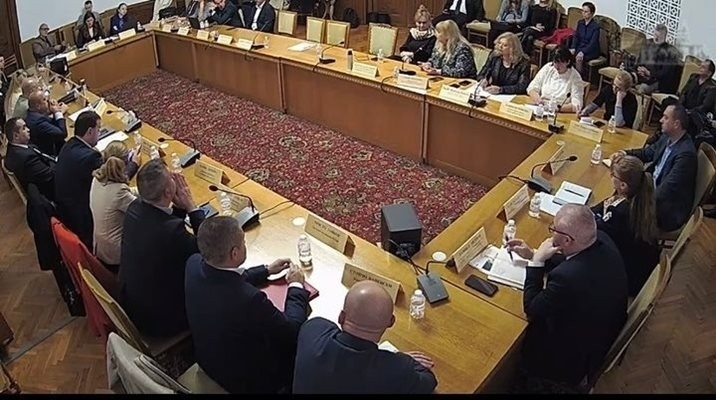 Зимните курорти са готови за сезона със стари проблеми