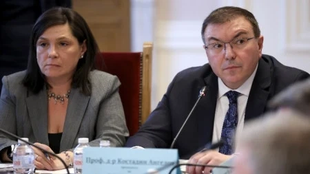 Здравната комисия отхвърли бюджета на НЗОК за 2024 г.