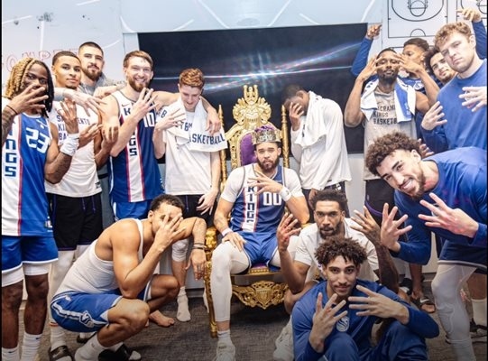 Везенков с нов прякор в Сакраменто