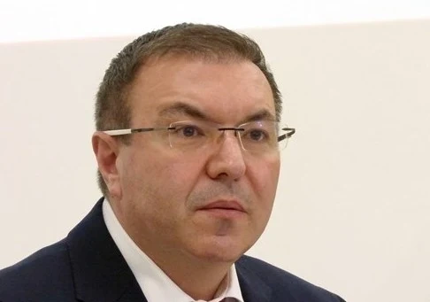 Ангелов: Хинков не се справя. След ротацията няма да е министър
