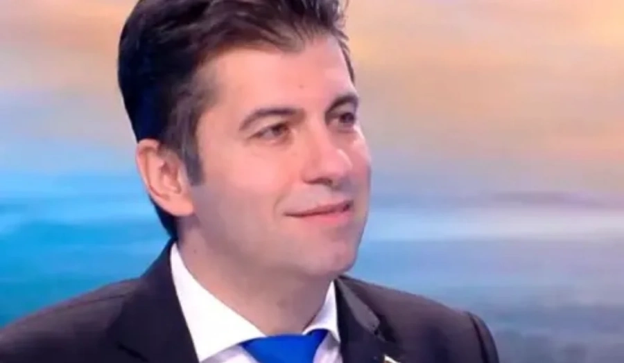 Петков: Ако Конституцията не се случи, не виждам бъдеще за парламента