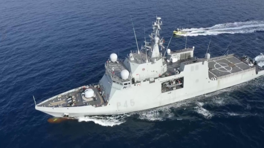 Военен кораб от Испания ще разследва пиратската атака край Сомалия на кораба Руен