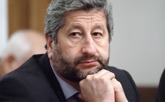 Христо Иванов: Правителството трябва да остане, върши добра работа