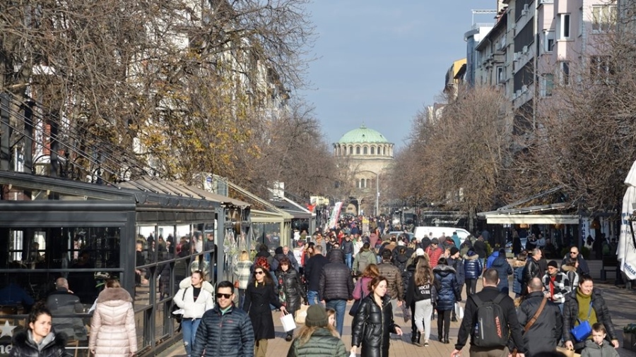 2/3 от българите са щастливи, 40% вярват, че новата 2024 г. ще е по-добра 