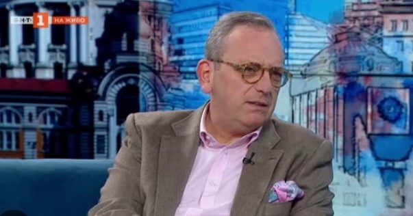 Проф. Стоянович: Цензори на разни нива в БНТ гледаха рубриката ми преди излъчване