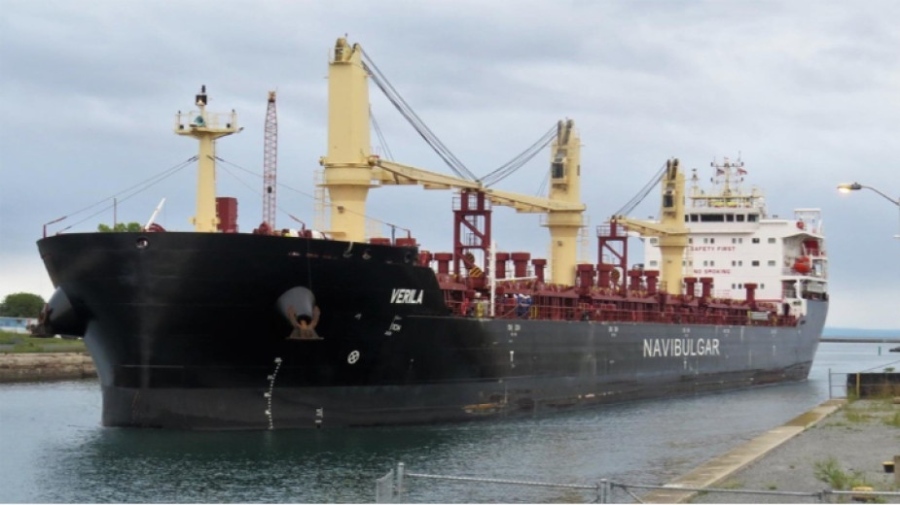 Шести човек от екипажа на кораба Верила е арестуван при разследването за трафик на кокаин