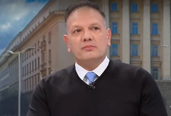 Петър Славов: Демонтажът на Паметника на Съветската армия съвпадна с възможна малка сглобка в София