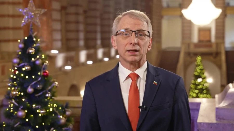Николай Денков на Коледа: Да бъдем заедно и да преодолеем различията си