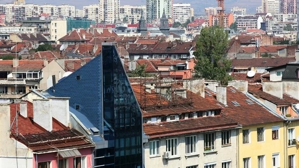 Пазарът на жилища през 2024 г. ще бъде балансиран, като покупките ще са внимателно планирани