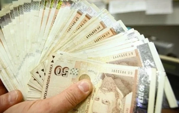 В България младите не искат да работят за 1400 лева