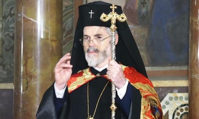 Антоний: Патриарх Неофит е в сигурните ръце на лекарите  