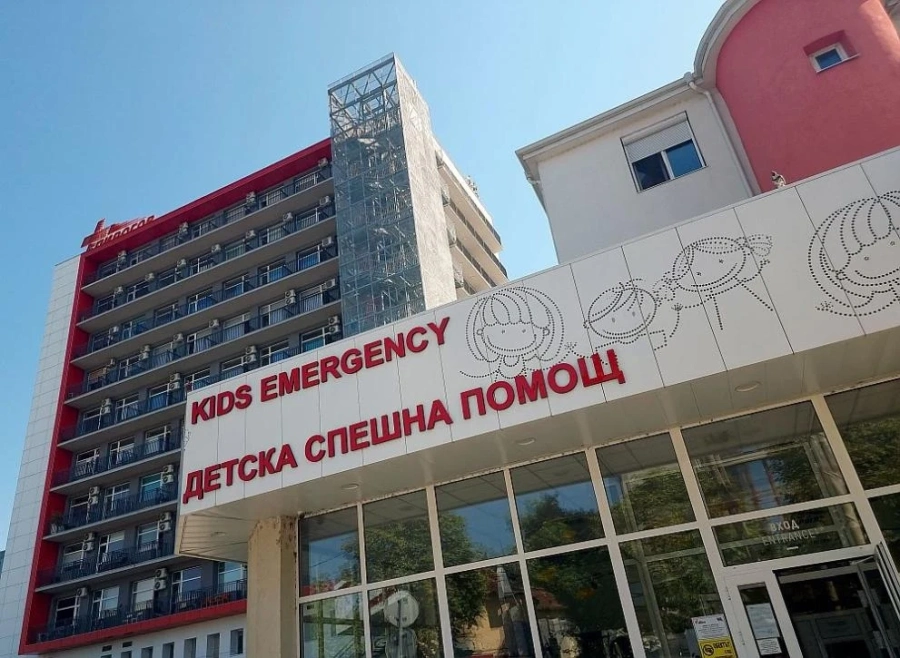 Пирогов: Драстичен скок на случаите с деца, пострадали от пиротехника