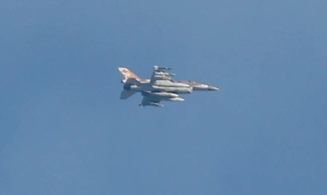 Израелски удар уби член на ръководството на военното крило на Хизбула  