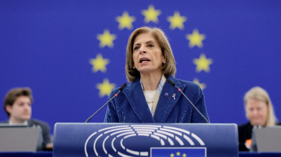 ЕК призова за ваксинация заради ръст на COVID случаите 