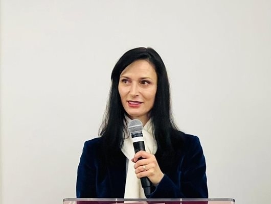 Мария Габриел от Мароко: Ротацията трябва да се случи