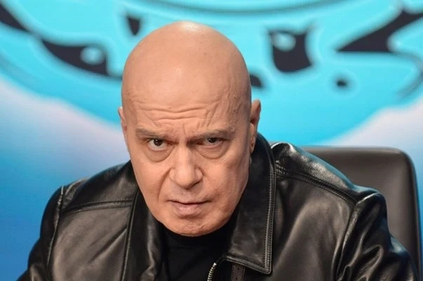 Слави Трифонов осъди Кирил Петков, дарява парите за спасяване на детски живот
