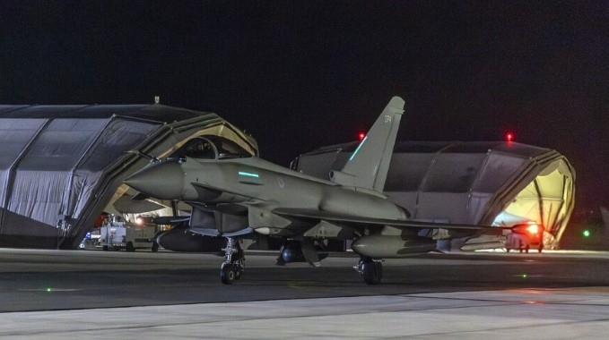 Президентът се срещна с шефовете на службите заради ситуацията в Червено море