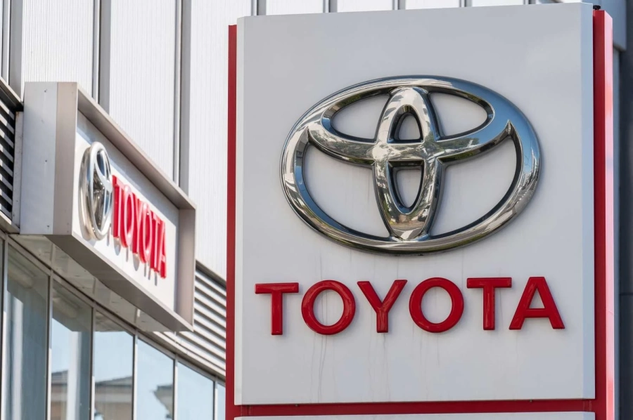 Дебютира европейската версия на новата Toyota Camry