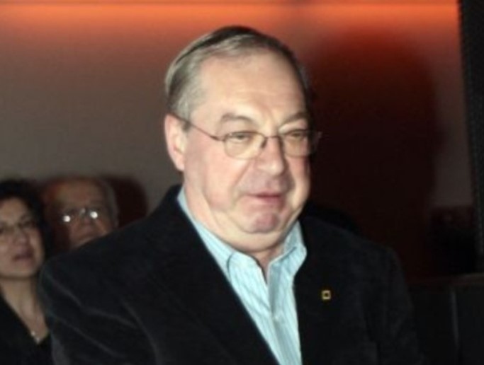 Почина собственикът на най-голямата група списания в България