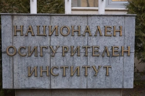 Преизчисляват близо 400 хиляди трудови пенсии