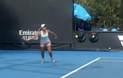 Ива Иванова на крачка от финала на Australian Open