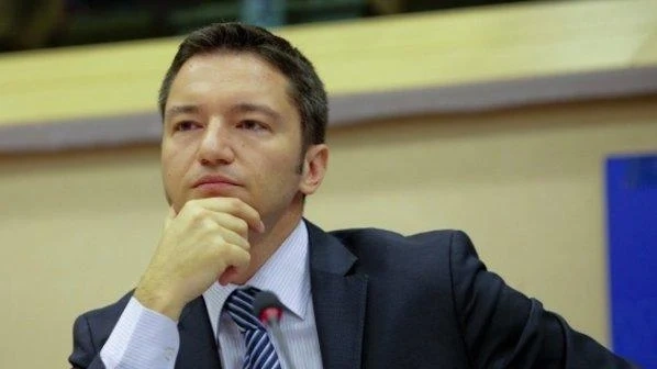Кристиан Вигенин: Вредно е премиерът да съчетава и поста външен министър