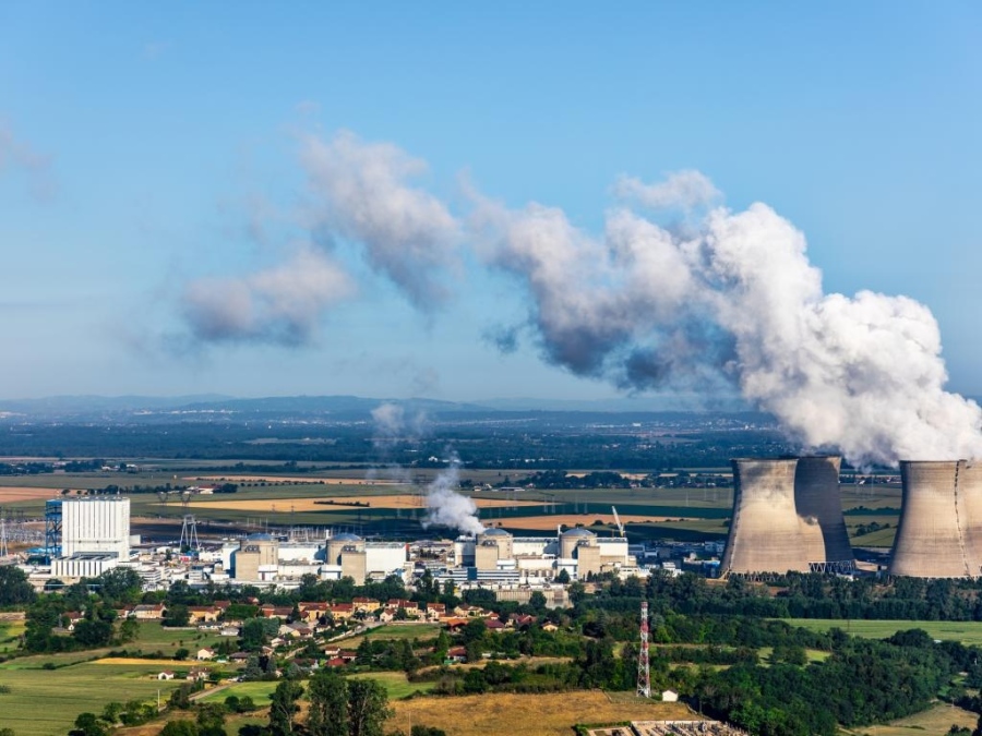 Пожар във френска АЕЦ, затвориха два реактора