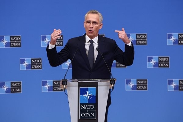 НАТО обяви рекордни разходи за отбрана