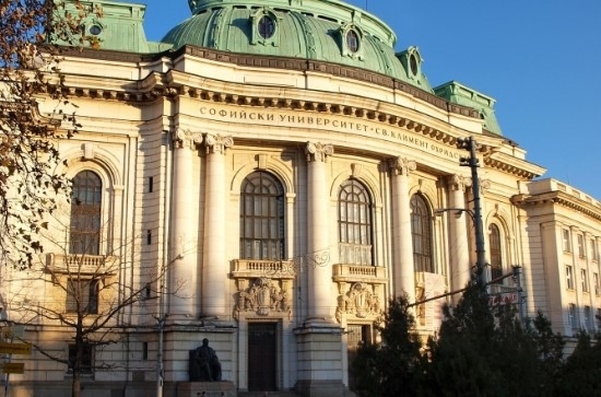 Софийският университет с официална позиция за отпадането на студентските такси