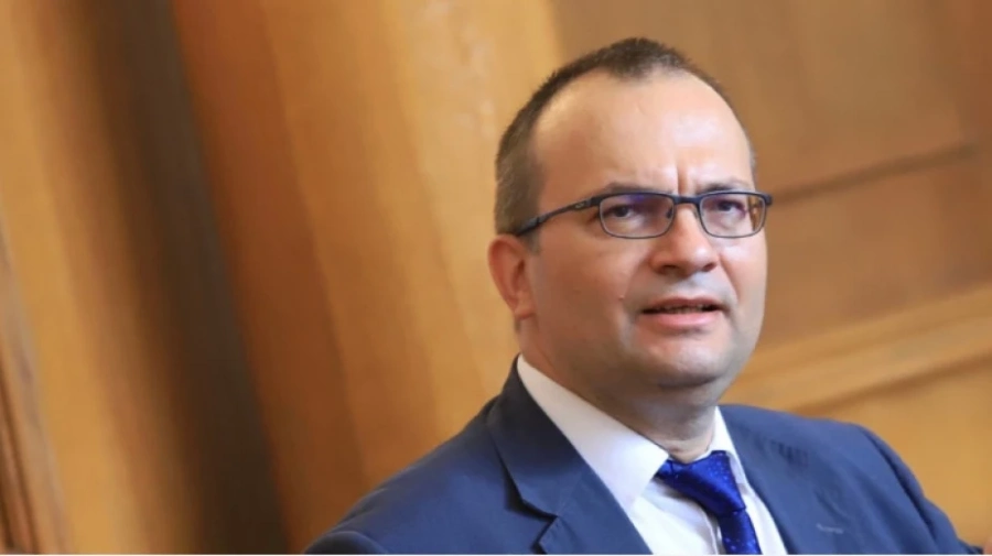 ПП-ДБ със законопроект: Прекратяваме договори с мобилните оператори без неустойки, ако вдигат цените